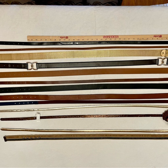 Women’s Belt Bundle Size Large & Extra Large - Picture 4 of 6